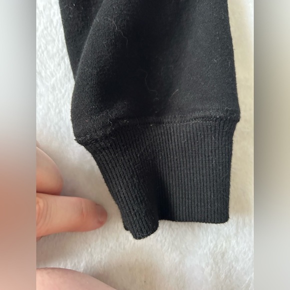 Purple Leopard Print Levi’s Sweater - Picture 5 of 6